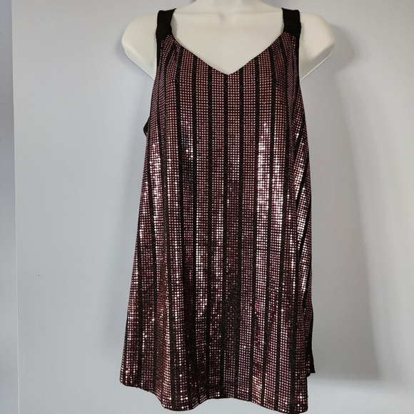 Sloane & Sadie sparkly pink tank - Picture 2 of 6